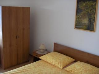 Croazia-Studio appartamento-Vis-Alloggio privato