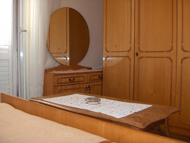 Croatia-Room-Mlini-Private accommodation