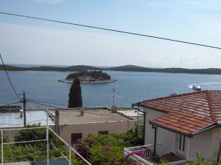 Croazia-Camera-Hvar-Alloggio privato
