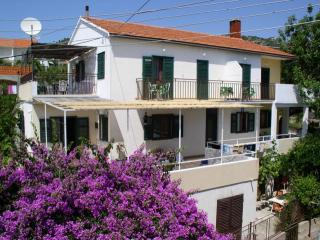 Hrvatska-Apartman-Hvar-Privatni smještaj