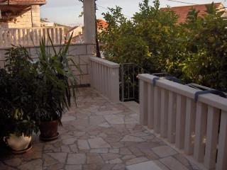 Croazia-Appartamento-Bol-Alloggio privato