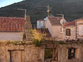 Croazia-Studio appartamento-Vis-Alloggio privato