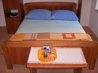 Croazia-Studio appartamento-Vis-Alloggio privato