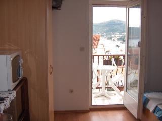 Croazia-Appartamento-Vis-Alloggio privato