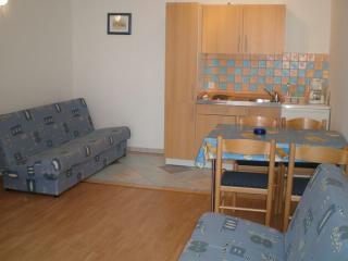 Croatia-Apartment-Pula-Private accommodation