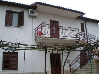 Croazia-Appartamento-Nedescina-Alloggio privato
