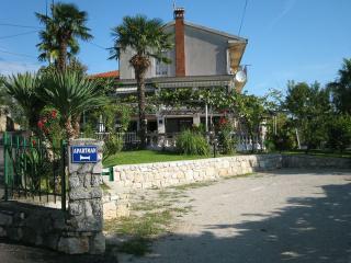 Croatia-Room-Lovran-Private accommodation