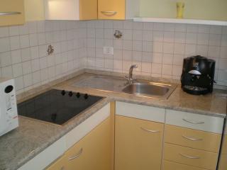 Croatia-Apartment-Lovran-Private accommodation