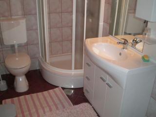 Croazia-Appartamento-Jadranovo-Alloggio privato