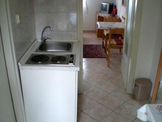 Croatia-Apartment-Lovran-Private accommodation