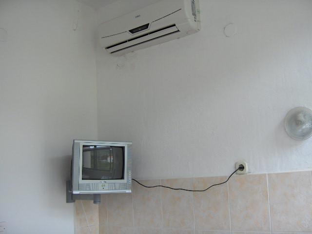 Croazia-Appartamento-Komiza-Alloggio privato