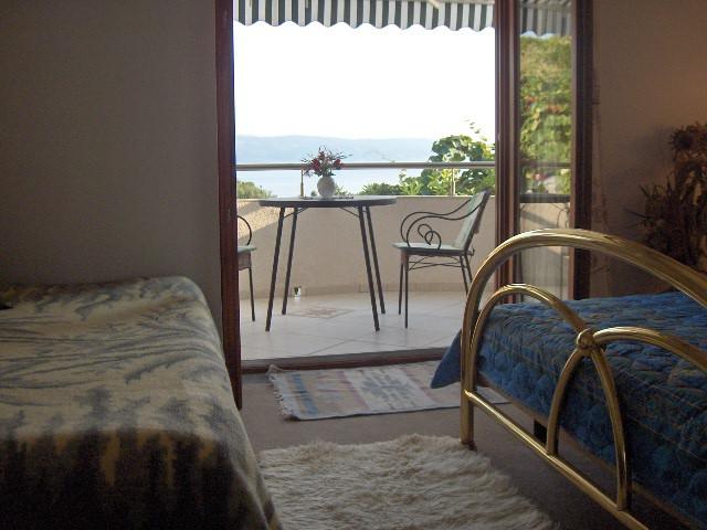 Croatia-Apartment-Sumpetar-Private accommodation