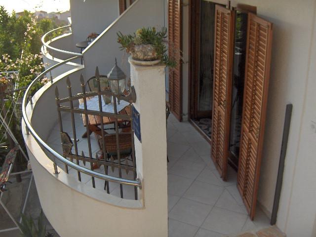 Croatia-Apartment-Sumpetar-Private accommodation