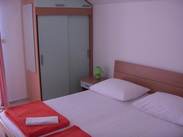 Croazia-Appartamento-Bol-Alloggio privato