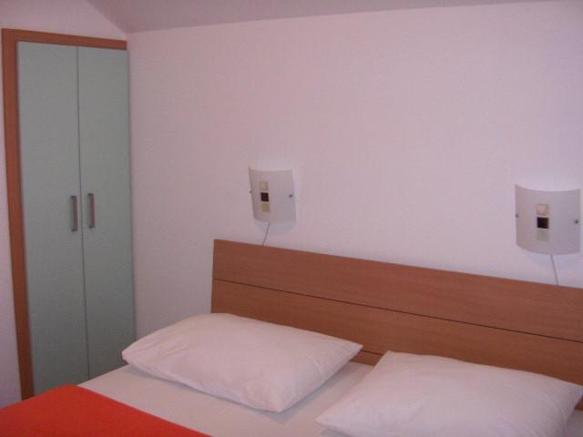 Croazia-Appartamento-Bol-Alloggio privato