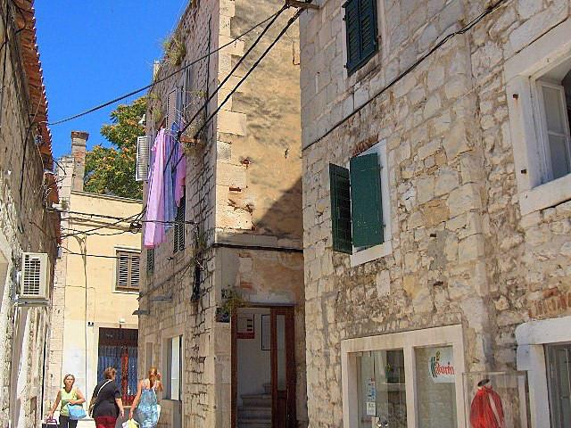 Croatia-Room-Split-Private accommodation
