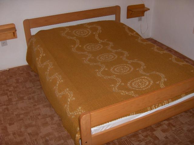 Croatia-Apartment-Mandre-Private accommodation