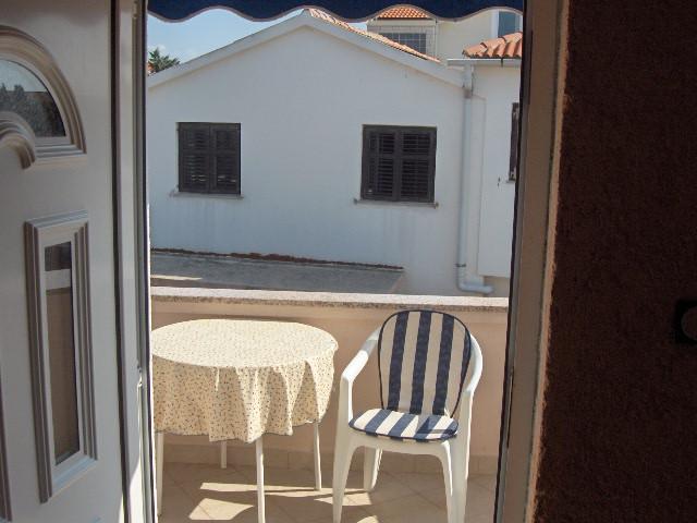 Croatia-Apartment-Mandre-Private accommodation