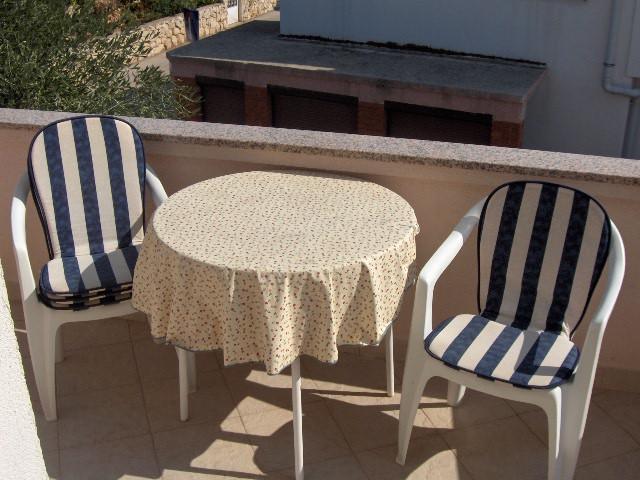 Croatia-Apartment-Mandre-Private accommodation