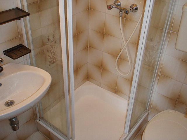 Croazia-Appartamento-Simuni-Alloggio privato