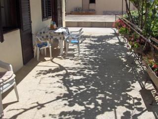 Croatia-Room-Stari Grad-Private accommodation