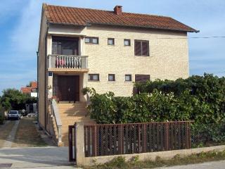 Croatia-Room-Nin-Private accommodation