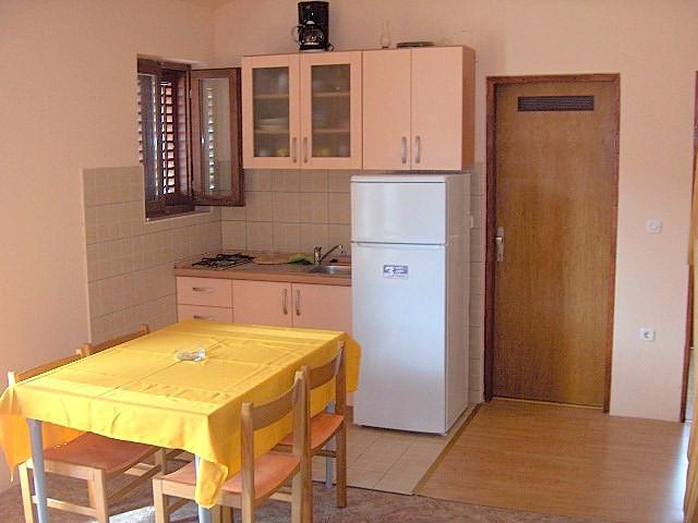 Croatia-Apartment-Pag-Private accommodation