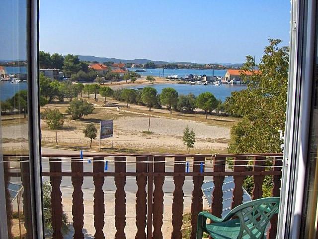 Croatia-Room-Sukosan-Private accommodation