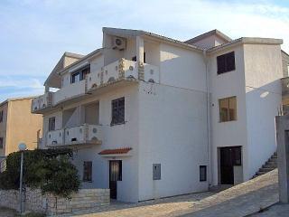 Croatia-Apartment-Pag-Private accommodation