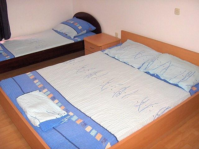 Croatia-Apartment-Klek-Private accommodation