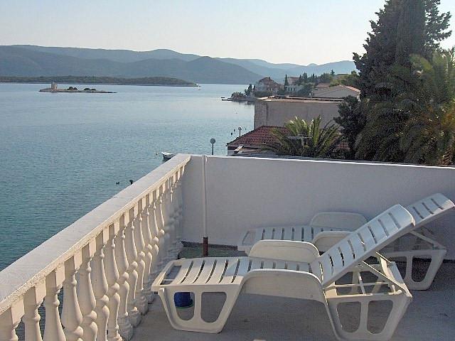 Croatia-Apartment-Klek-Private accommodation