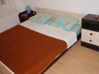 Croazia-Appartamento-Lokva Rogoznica-Alloggio privato