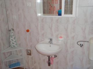 Croazia-Appartamento-Lokva Rogoznica-Alloggio privato
