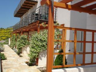 Croazia-Appartamento-Bol-Alloggio privato