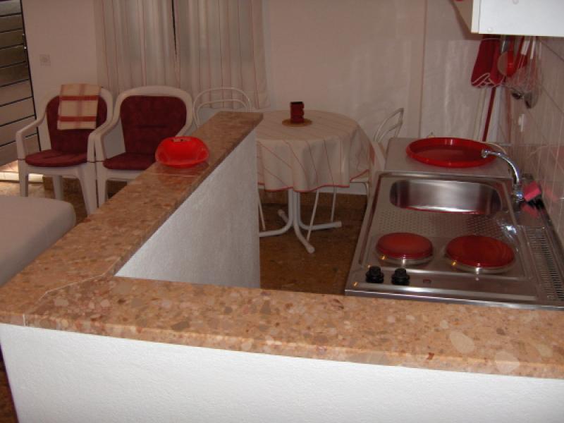 Croatia-Studio apartment-Bol-Private accommodation