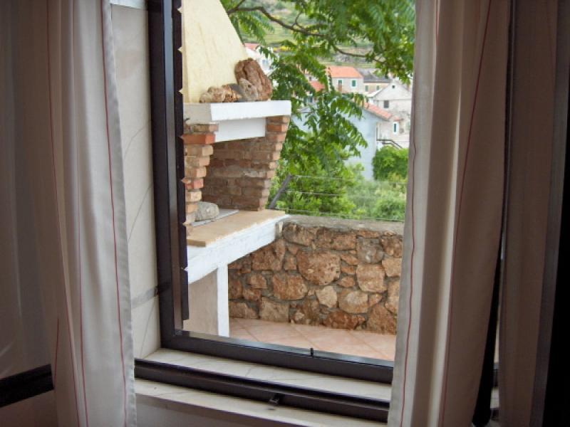 Croatia-Studio apartment-Bol-Private accommodation