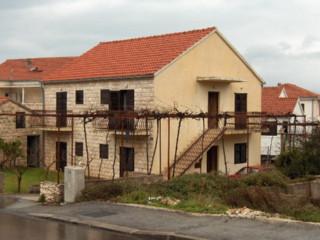 Croatia-Apartment-Supetar-Private accommodation