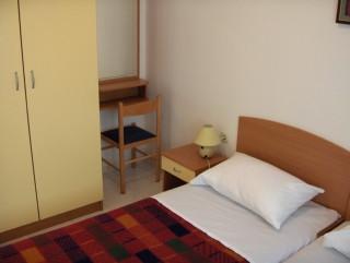 Hrvatska-Apartman-Bol-Privatni smještaj