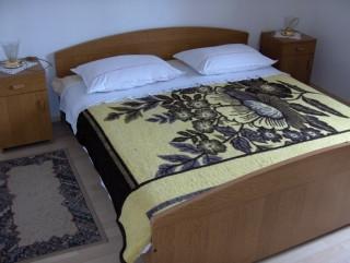 Croatia-Apartment-Vis-Private accommodation