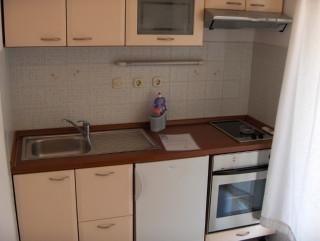 Croatia-Apartment-Komiza-Private accommodation