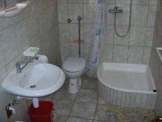 Croatia-Apartment-Vis-Private accommodation