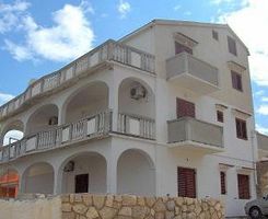 Apartment App br. 8 in Pag