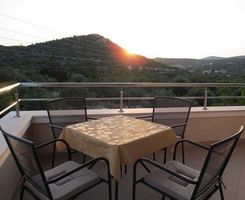 Apartment for 5 persons on Rogoznica Riviera